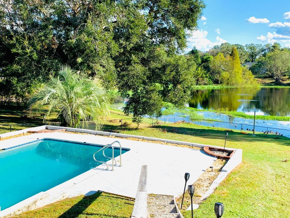 Stylish Lake Home With Huge Pool, Arcade With Ps5,And Theater Just 5 Min From Legoland Winter Haven Eksteriør bilde